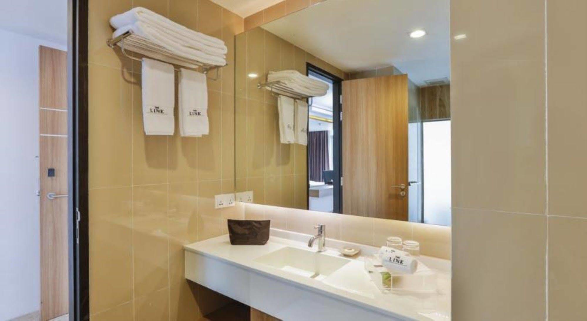 The Link Yangon Boutique Hotel Dış mekan fotoğraf