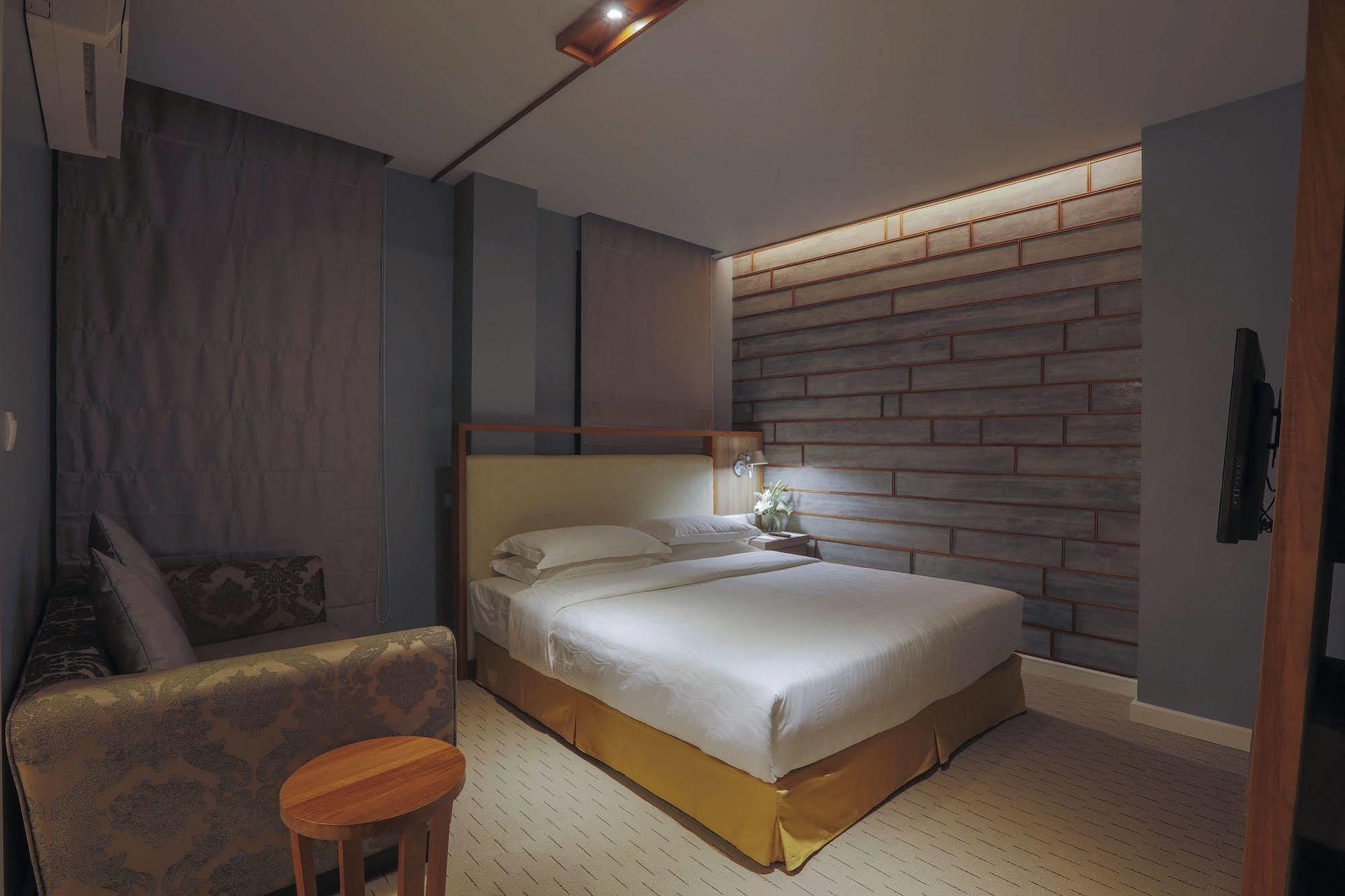 The Link Yangon Boutique Hotel Dış mekan fotoğraf